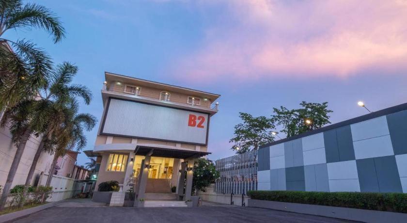 B2 Phitsanulok Boutique & Budget Hotel Exterior photo